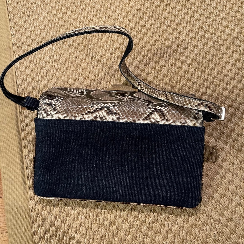 Handbag - Picture 3 of 3